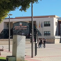 Traditionele hoeve bij Catral
