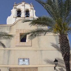 Dorpsplein en huizen in Els Poblets