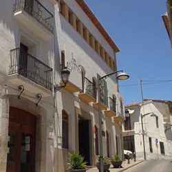 Wapenschild aan herenhuis