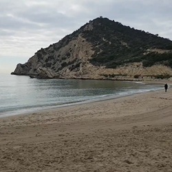 Strandboulevard en branding bij Cala de Finestrat