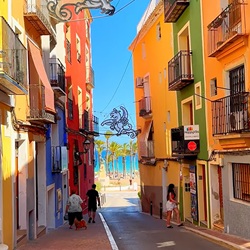 Toerisme Villajoyosa Straatbeeld oude centrum Villajoyosa