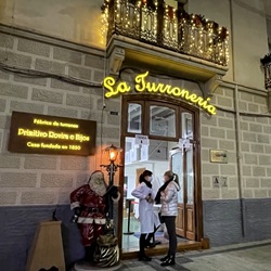 Turrón uit Jijona Traditionele turrónproductie