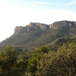 Besneeuwde bergen bij Castalla