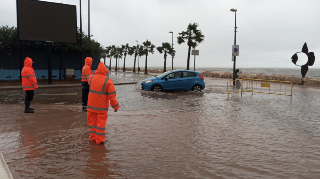 Wateroverlast door zware regen in Dénia op 18 oktober 2026